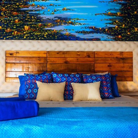 ميديلين Hotel Boutique Stay Provenza المظهر الخارجي الصورة